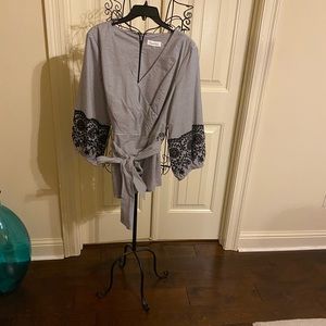 Calvin Klein puff sleeve top. Never worn tag was accidentally torn off